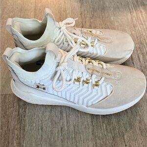 Under Armour Bryce Harper 9 White and Gold turf Shoe